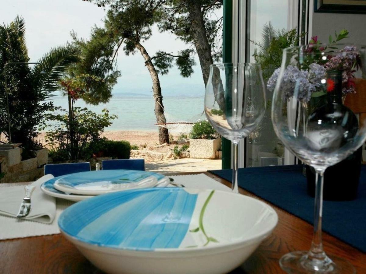 Deluxe Villa Sirena On The Beach With Pool Supetar Exterior foto